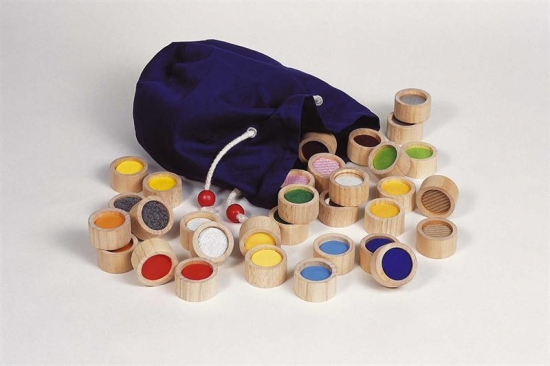 Mémory tactile  des surfaces (Montessori) - 32 pieces