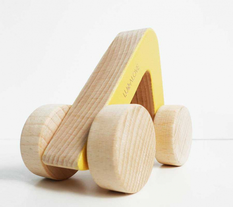 Voiture en bois - Triangle - Lullalove