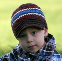 Bonnet /casquette en crochet - brun/bleu - garçon